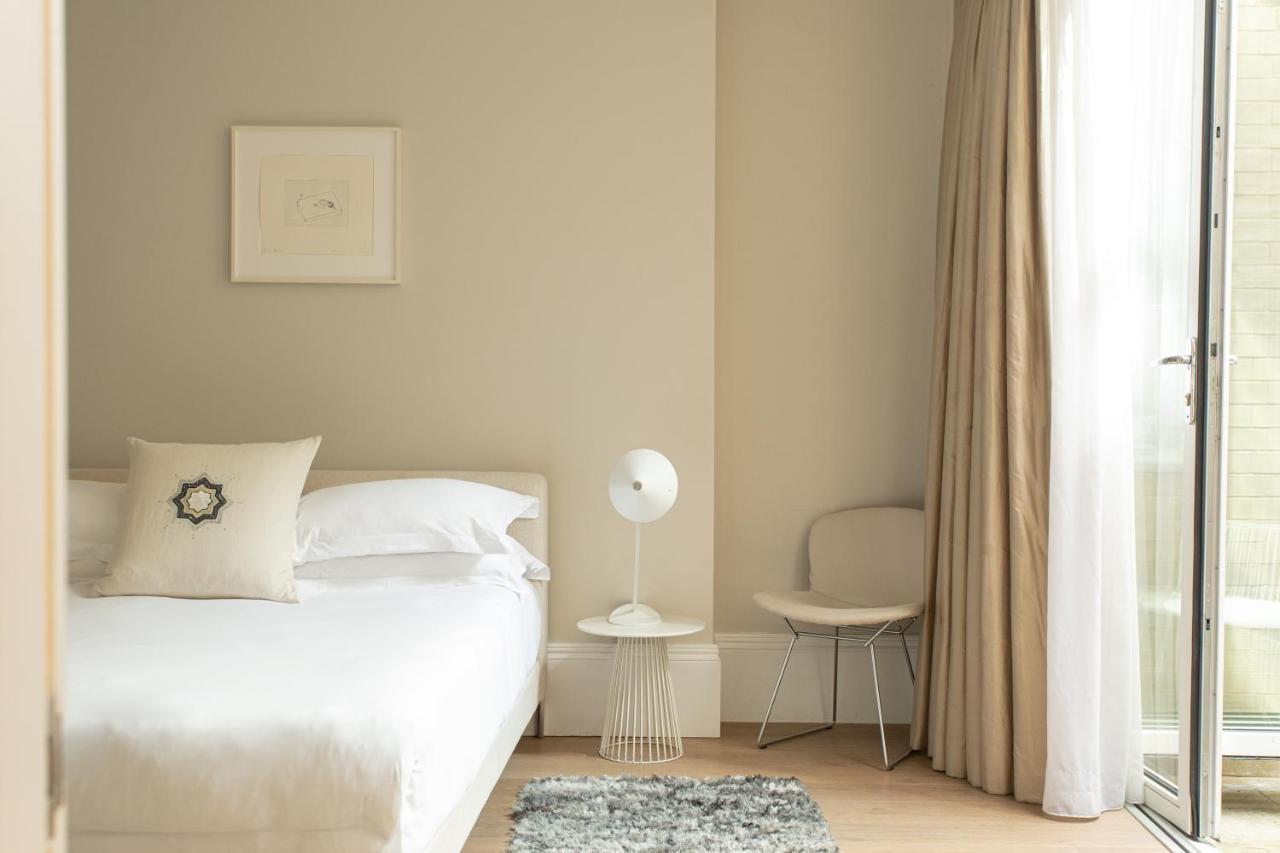 Aparthotel 56 Welbeck Street Londra Esterno foto