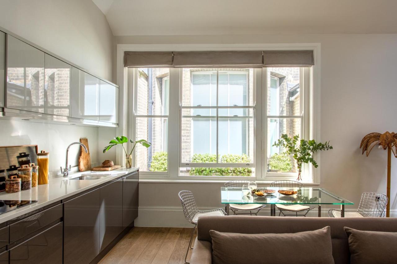 Aparthotel 56 Welbeck Street Londra Esterno foto